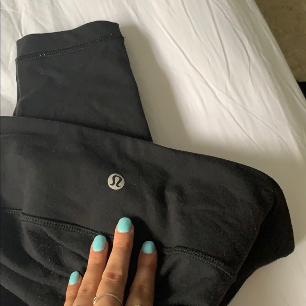 Lululemon wonder unders - Picture 2 of 3